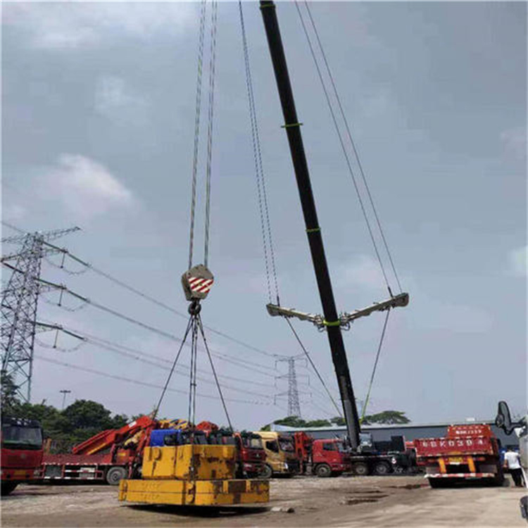 三更罗镇风电设备吊装